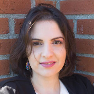 Meet your Posher, Youmna